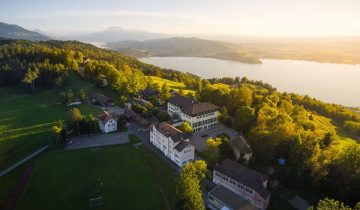 internatska srednja škola u Švajcarskoj