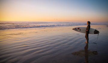 Srednja škola u Kaliforniji na obali Pacifika